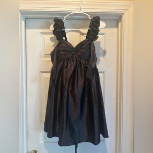 Elegant Black Sleeveless Dress